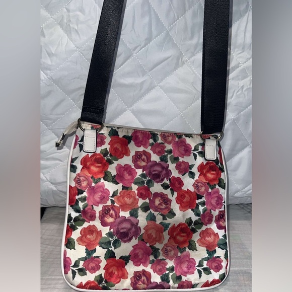Vintage Floral Juicy Couture crossbody - Picture 4 of 11